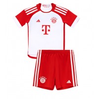 Maglie da calcio Bayern Munich Alphonso Davies #19 Prima Maglia Bambino 2023-24 Manica Corta (+ Pantaloni corti)